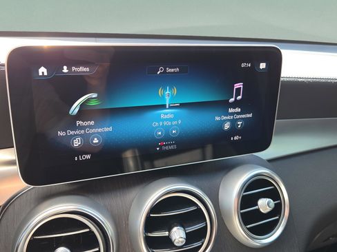 Used 2023 Mercedes-Benz GLC 300 4MATIC Coupe image 26