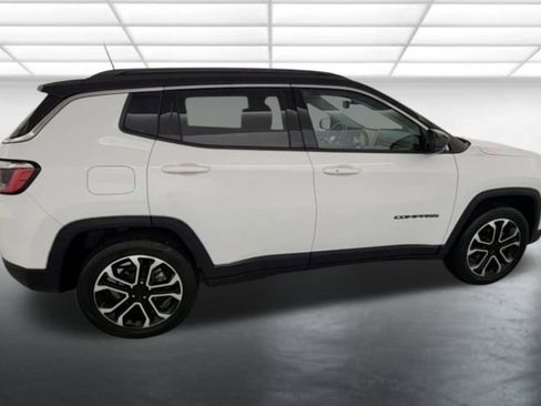 Used 2022 Jeep Compass Limited AWD/4WD image 8