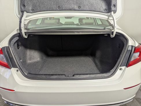 Used 2019 Honda Accord EX-L image 14