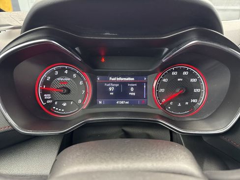 Used 2021 Chevrolet TrailBlazer RS w/ Sun and Liftgate Package FWD image 16