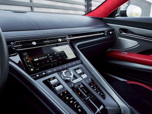 Used 2024 Aston Martin DB12 Coupe image 48