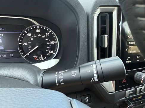 New 2025 Nissan Frontier SV w/ SV Convenience Package RWD image 15