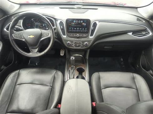 Used 2016 Chevrolet Malibu Premier w/ Driver Confidence Package II image 15