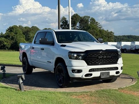 Used 2023 RAM 1500 Big Horn AWD/4WD image 9