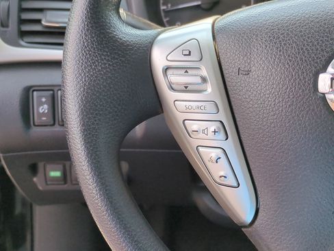 Used 2017 Nissan Sentra S image 18