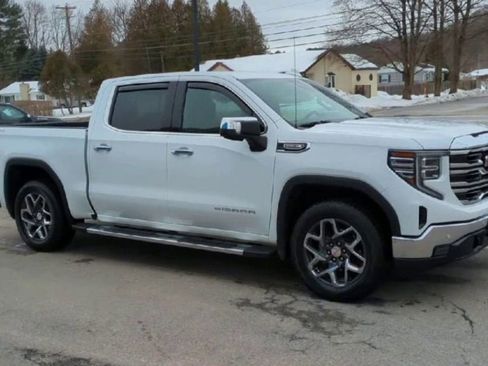 Used 2025 GMC Sierra 1500 SLT w/ SLT Premium Plus Package image 2