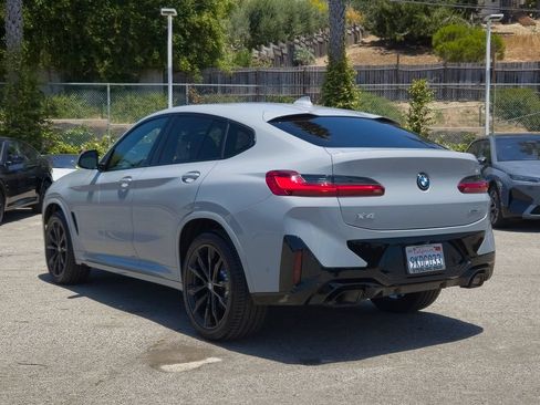 Used 2024 BMW X4 xDrive30i w/ M Sport Package AWD/4WD image 26