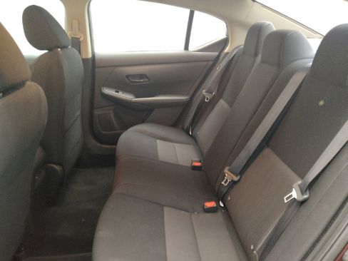 Used 2024 Nissan Sentra SV FWD image 18