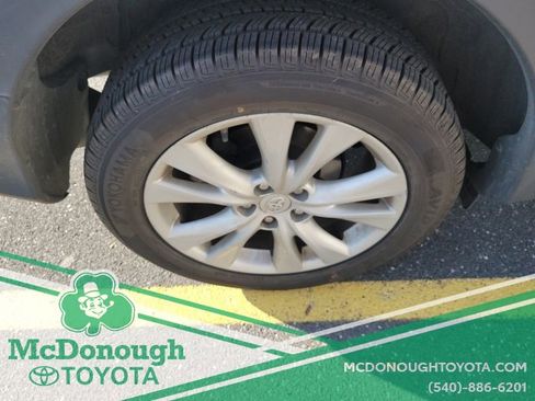 Used 2014 Toyota RAV4 Limited image 15