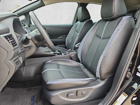 Used 2021 Nissan Leaf SL Plus image 16