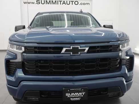 Used 2024 Chevrolet Silverado 1500 RST AWD/4WD image 21