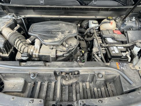 Used 2020 GMC Acadia Denali w/ Technology Package FWD image 36
