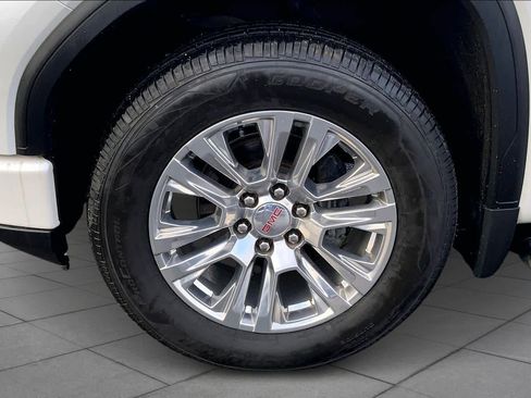 Used 2022 GMC Sierra 1500 Denali image 10