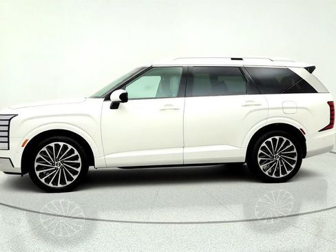 Used 2026 Hyundai Palisade Calligraphy FWD image 8