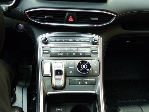 Used 2022 Hyundai Santa Fe SEL Premium image 28