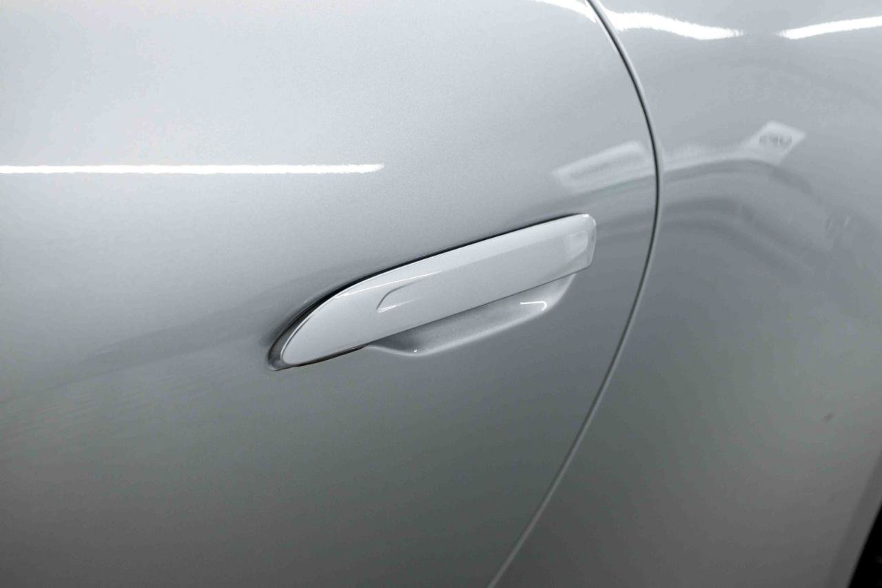 Used 2023 Porsche 911 Carrera T RWD image 13