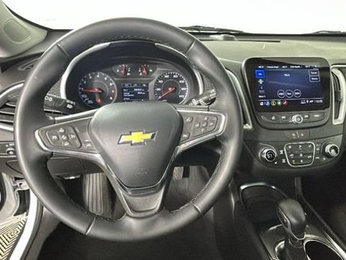 Used 2023 Chevrolet Malibu LT w/ Sport Edition FWD image 15