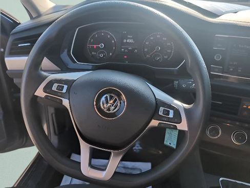 Used 2019 Volkswagen Jetta S image 12