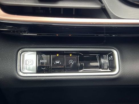 New 2026 Buick Envision Sport Touring image 28