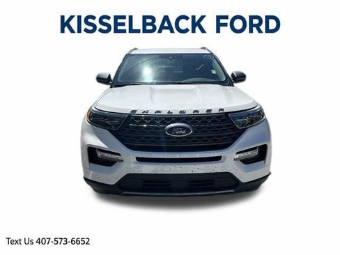 Used 2021 Ford Explorer XLT w/ Equipment Group 202A RWD image 11