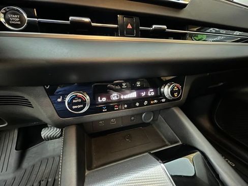 Used 2022 Mitsubishi Outlander SEL AWD/4WD image 27