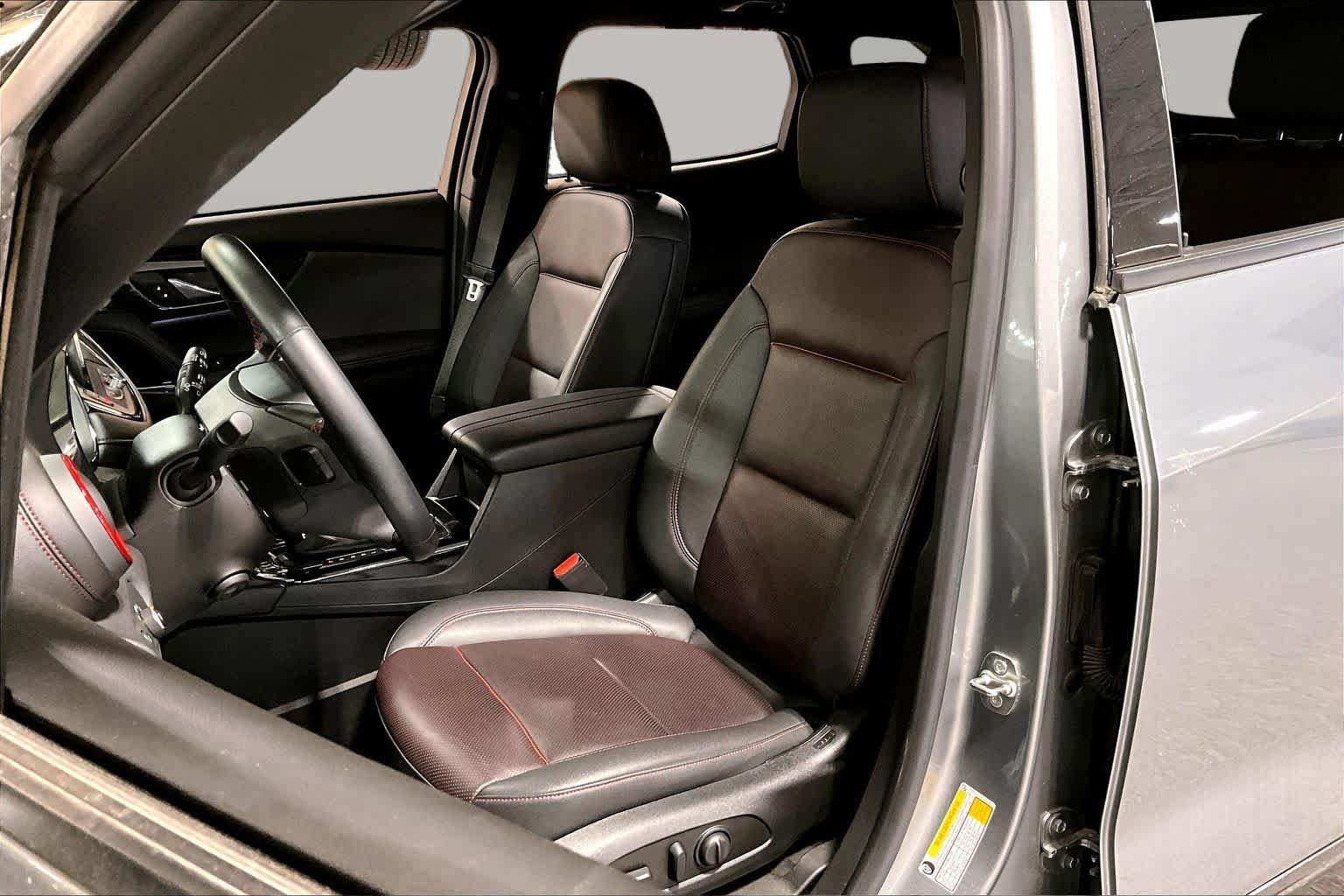 Used 2023 Chevrolet Blazer RS w/ Driver Confidence II Package FWD image 8