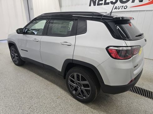 New 2026 Jeep Compass Limited image 8