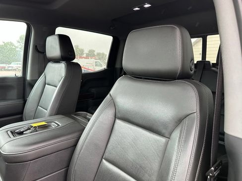 Used 2019 GMC Sierra 1500 SLT w/ SLT Premium Plus Package AWD/4WD image 13
