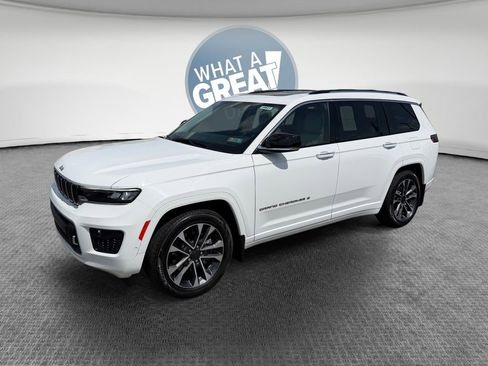 Used 2023 Jeep Grand Cherokee L Overland w/ Luxury Tech Group IV AWD/4WD image 8