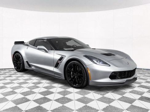 Used 2018 Chevrolet Corvette Grand Sport w/ Z07 Performance Package RWD image 23