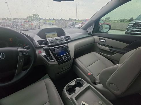 Used 2017 Honda Odyssey Touring image 25