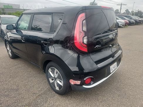 Certified 2017 Kia Soul EV + w/ Sun & Fun Package FWD image 10