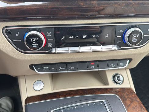 Used 2018 Audi Q5 2.0T Premium Plus AWD/4WD image 19