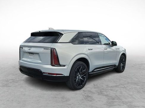 Certified 2025 Cadillac Escalade IQ Sport 2 AWD/4WD image 4