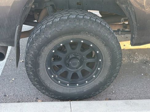 Used 2013 Toyota Tundra 2WD Double Cab image 9