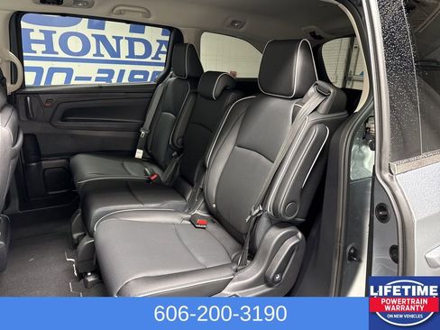 New 2026 Honda Odyssey Elite image 16