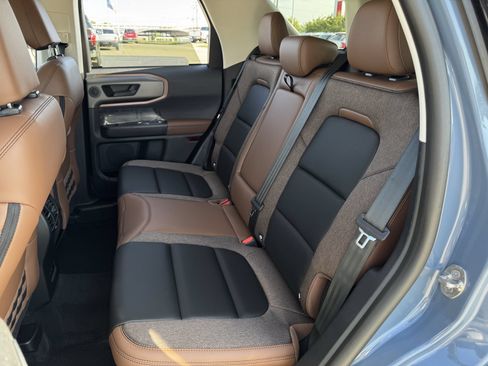 New 2026 Ford Bronco Sport Outer Banks w/ Outer Banks Tech Package+ AWD/4WD image 25