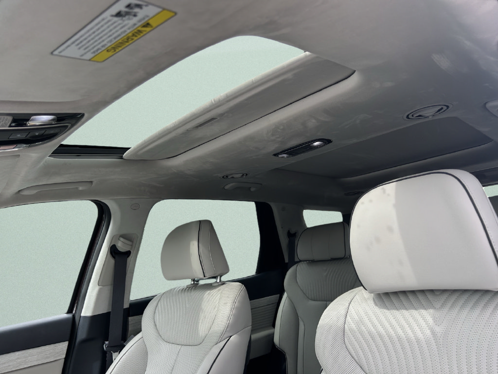 Certified 2024 Hyundai Palisade Calligraphy FWD image 26
