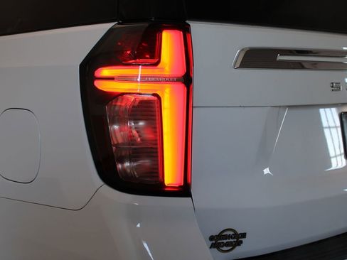 Used 2023 Chevrolet Suburban Premier image 60