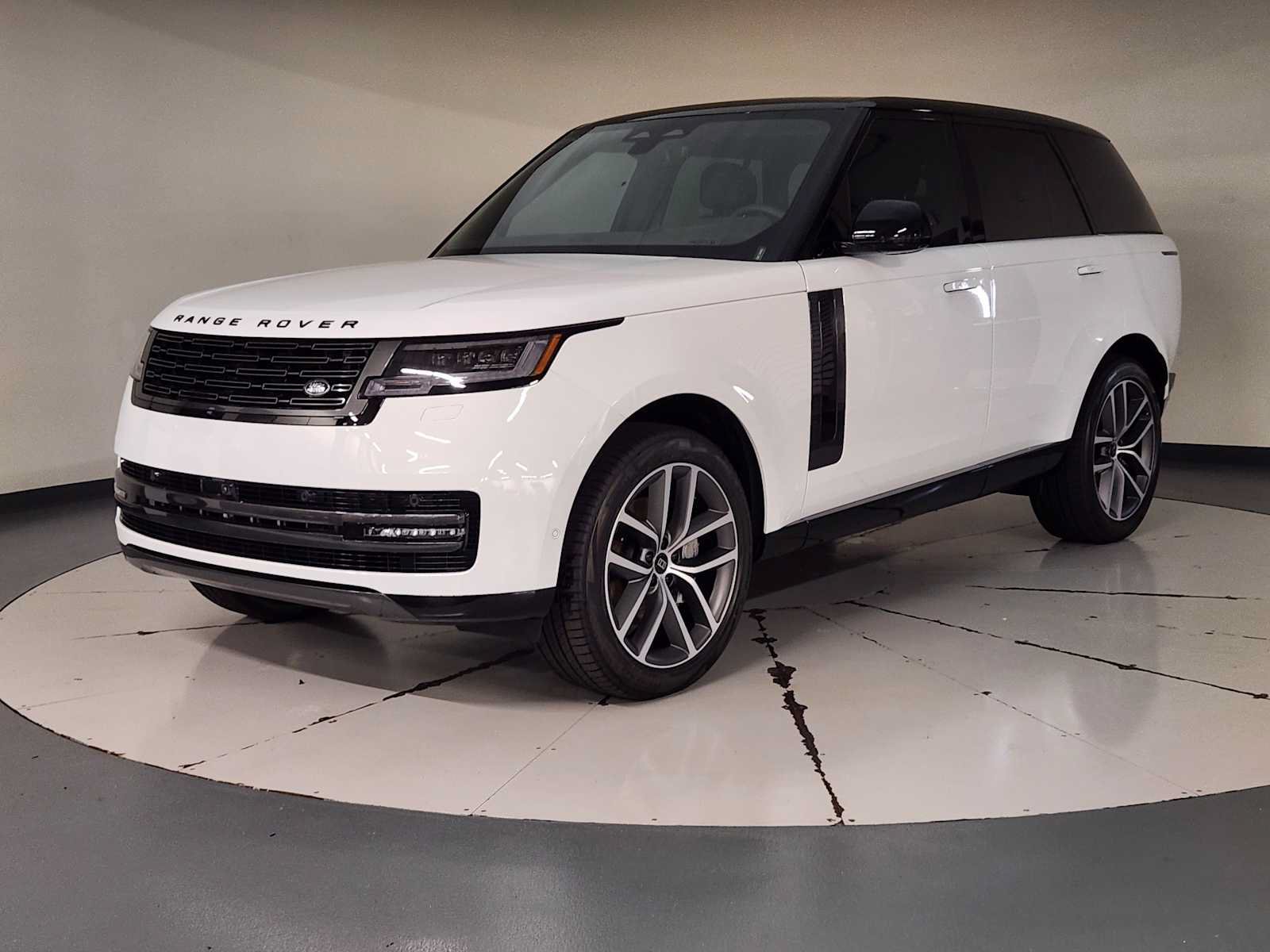 New 2027 Land Rover Range Rover SE AWD/4WD image 1