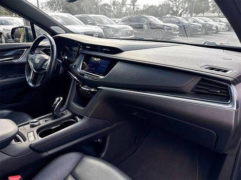 Used 2023 Cadillac XT5 Premium Luxury image 31
