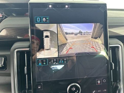 New 2026 GMC Yukon XL Elevation image 27