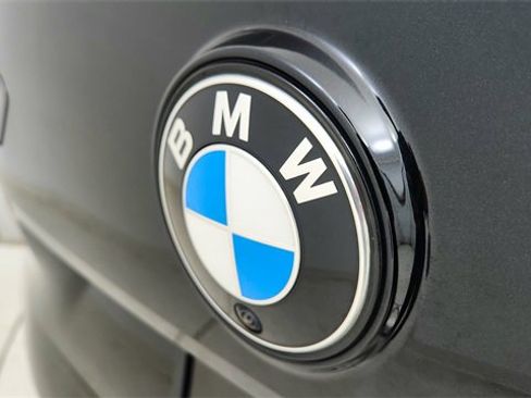 Used 2026 BMW iX xDrive45 image 16