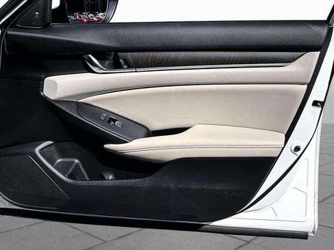 Used 2020 Honda Accord EX-L image 23