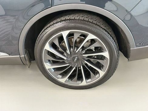 Used 2021 Lincoln Aviator Reserve w/ Equipment Group 202A AWD/4WD image 37