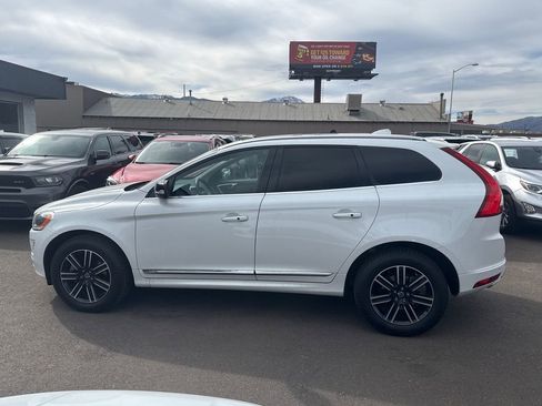 Used 2017 Volvo XC60 T5 Dynamic w/ Preferred Option Package image 4