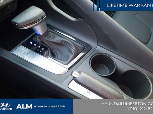 New 2026 Hyundai Elantra SE FWD image 26