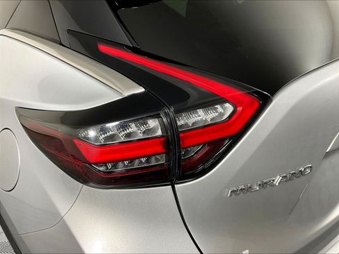 Used 2020 Nissan Murano SV AWD/4WD image 23