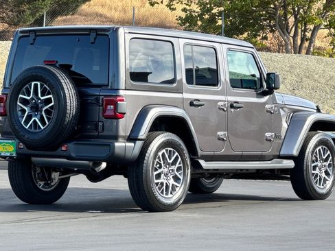 New 2025 Jeep Wrangler Sahara image 4