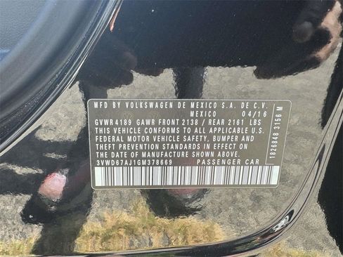 Used 2016 Volkswagen Jetta SE image 14